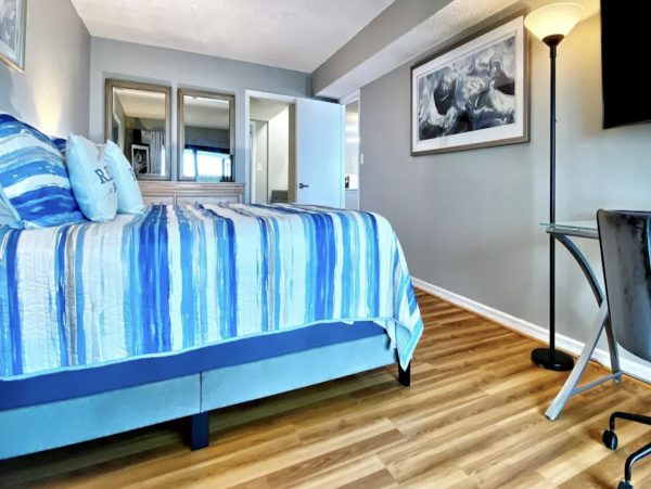 On Beach Vacation Condo in Madeira Beach